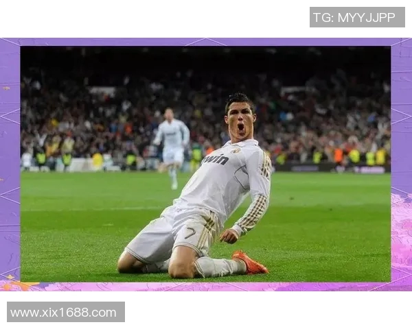 外国球星观看精彩足球比赛集锦并分享个人见解与精彩瞬间分析