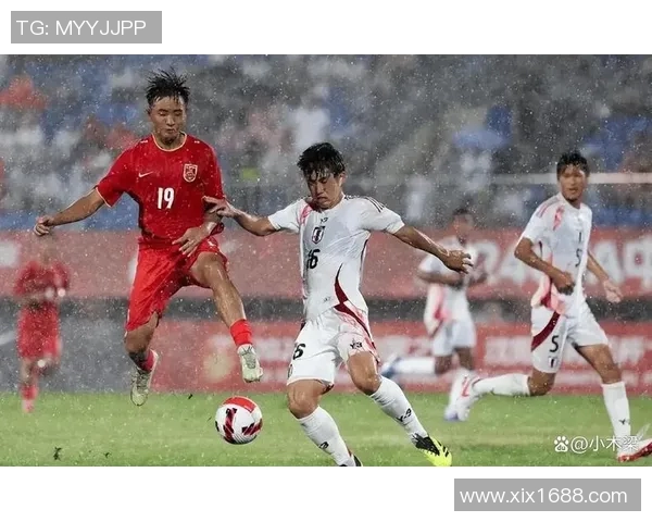 国足球星卷入多重绯闻事件真相曝光引发球迷热议与足坛震荡